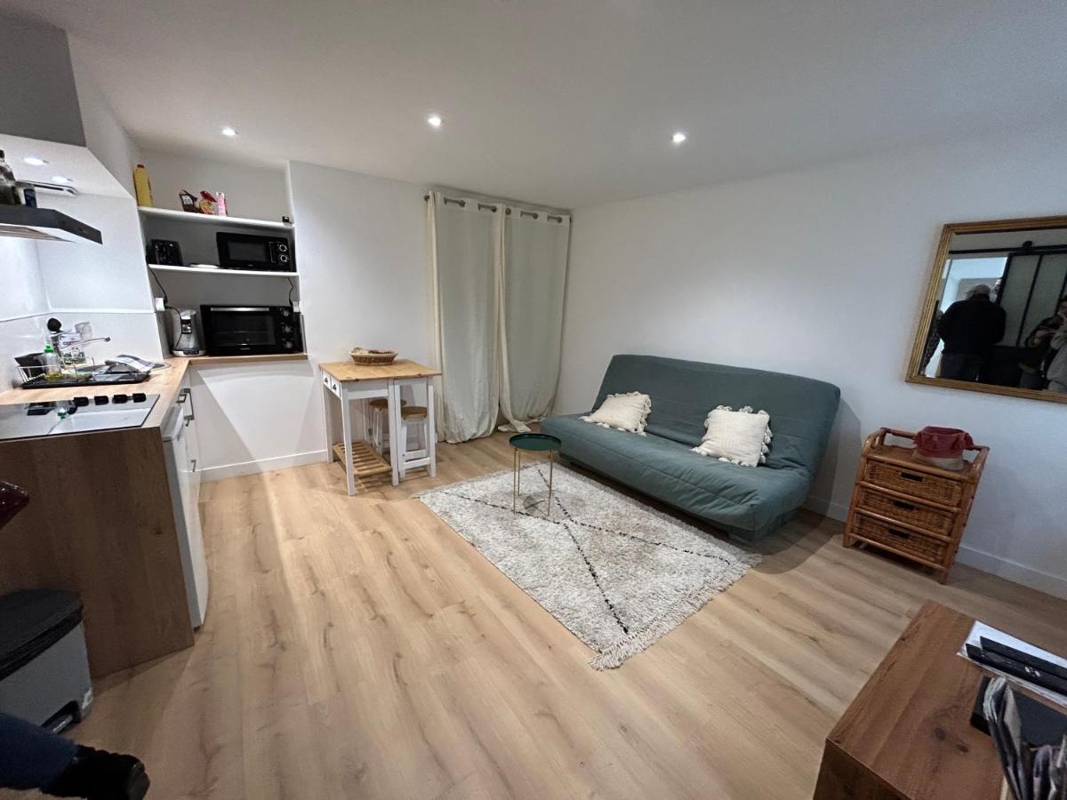 Blue Studio Cosy Et Calme Proche Du Centre Avec Tv Et Wifi La Rochelle  Buitenkant foto