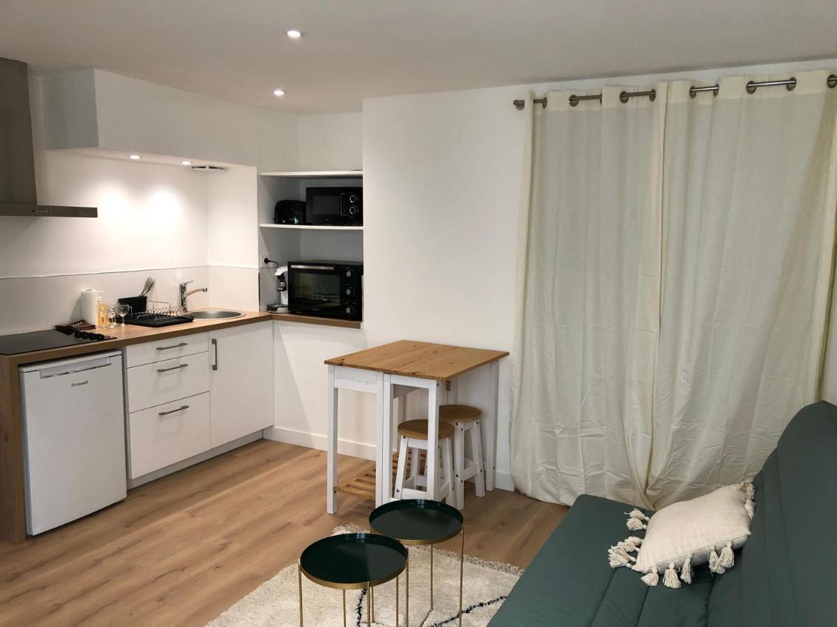 Blue Studio Cosy Et Calme Proche Du Centre Avec Tv Et Wifi La Rochelle  Buitenkant foto